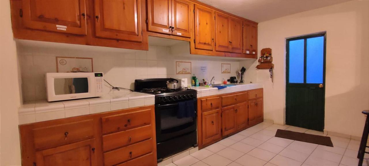 Cho Ku Rei Hostal San José del Cabo Екстериор снимка